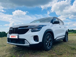 2025 Kia Seltos I Рестайлинг, белый, 2800000 рублей, вид 4