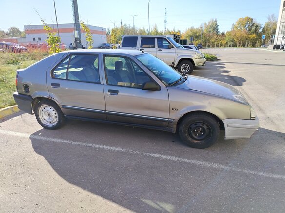 1991 Renault 19 I, серый - вид 1