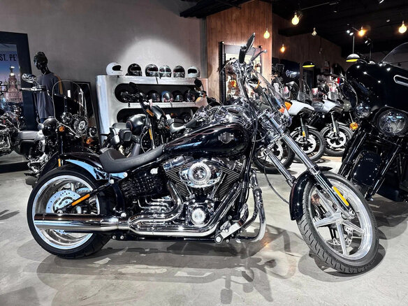 2011 Harley-Davidson Rocker C, чёрный, 1600000 рублей - вид 11