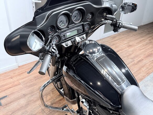 2010 Harley-Davidson Street Glide, чёрный, 1099000 рублей - вид 24