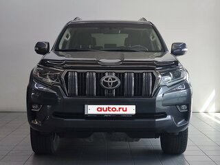 2018 Toyota Land Cruiser Prado 150 Series Рестайлинг 2, серый, 5650000 рублей, вид 2