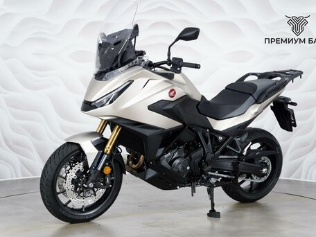 2026 Honda NT1100, серебристый, 2199000 рублей, вид 3