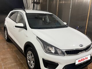 2018 Kia Rio X-Line IV, белый, 1300000 рублей, вид 3