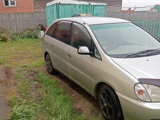 2000 Toyota Nadia, серый, 480000 рублей, вид 3