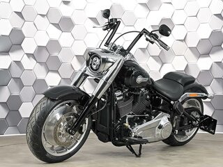 2024 Harley-Davidson Fat Boy, чёрный, 2399000 рублей, вид 2