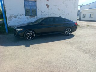 2019 Honda Accord X, чёрный, 2000000 рублей, вид 5