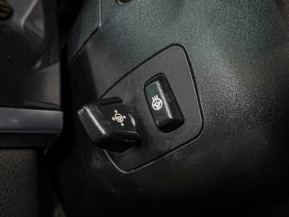 2015 BMW X6 30d II (F16), чёрный, 3999000 рублей - вид 20