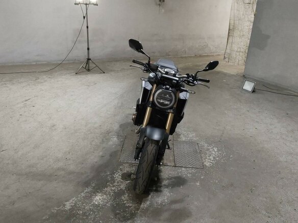 2022 Honda CB 650R, чёрный, 977000 рублей - вид 2