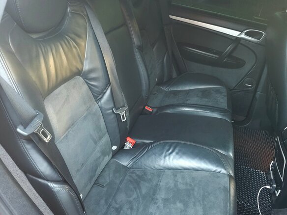 2008 Porsche Cayenne S I Рестайлинг (957), пурпурный, 1460000 рублей - вид 30