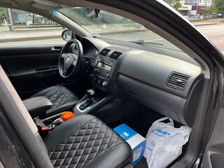 2009 Volkswagen Jetta V, чёрный, 600000 рублей, вид 3