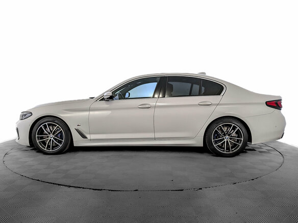 2021 BMW 5 серии 520i VII (G30/G31/G38) Рестайлинг, белый, 4350000 рублей - вид 7