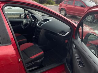 2007 Peugeot 207 I, красный, 420000 рублей, вид 4