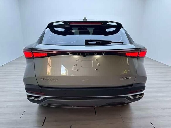 2023 Chery Omoda 5, серый, 1615000 рублей - вид 12