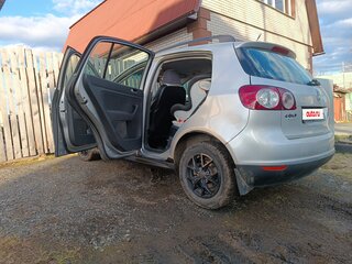 2008 Volkswagen Golf Plus I, серебристый, 610000 рублей, вид 4