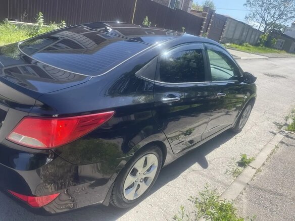 2016 Hyundai Solaris I Рестайлинг, чёрный, 1000050 рублей - вид 3