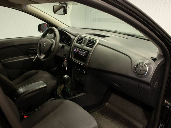 2015 Renault Logan II, чёрный - вид 19