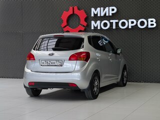2012 Kia Venga 5-speed I, серебристый, 835000 рублей, вид 4