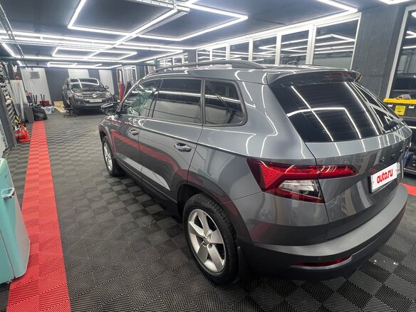 2021 Skoda Karoq I, серый, 2290000 рублей - вид 3