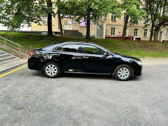 2011 Toyota Camry VII (XV50), чёрный - вид 3