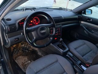1999 Audi A4 I (B5) Рестайлинг, чёрный, 260000 рублей, вид 5