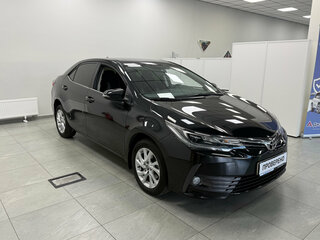2017 Toyota Corolla XI (E160, E170, E180) Рестайлинг 1, чёрный, 1660000 рублей, вид 3