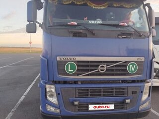 2013 Volvo FH, синий, 2950000 рублей, вид 5