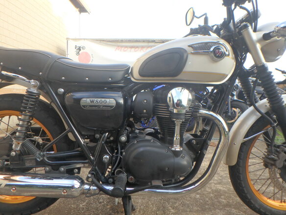 2015 Kawasaki W 800, бежевый, 680000 рублей - вид 16