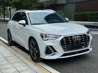 2020 Audi Q3 35 TFSI II (F3), белый, 1785000 рублей, вид 1