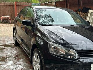 2011 Volkswagen Polo V, чёрный, 600000 рублей, вид 1