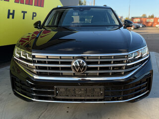 2026 Volkswagen Touareg III Рестайлинг, чёрный, 14500000 рублей, вид 3