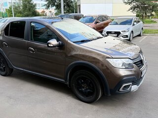 2022 Renault Logan Stepway II Рестайлинг, коричневый, 790000 рублей, вид 2