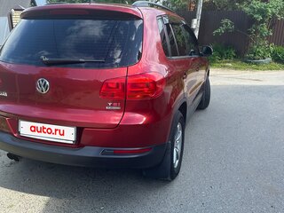 2013 Volkswagen Tiguan I Рестайлинг, красный, 1170000 рублей, вид 5