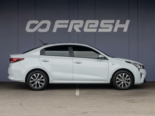 2021 Kia Rio IV Рестайлинг, белый, 1495000 рублей, вид 5