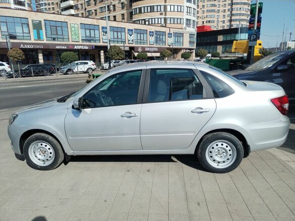 2026 Lada (ВАЗ) Granta I Рестайлинг, серебристый, 1088000 рублей - вид 7