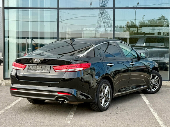 2016 Kia Optima IV, чёрный, 1340000 рублей - вид 1