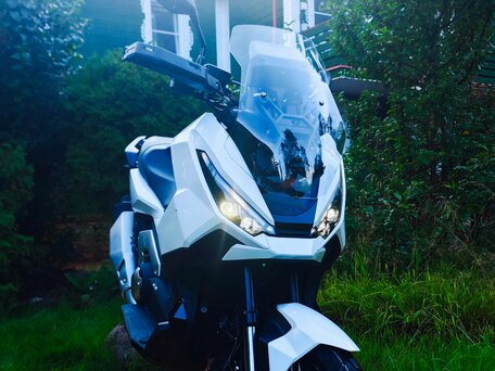 2026 Honda X-ADV, белый, 1670000 рублей, вид 3