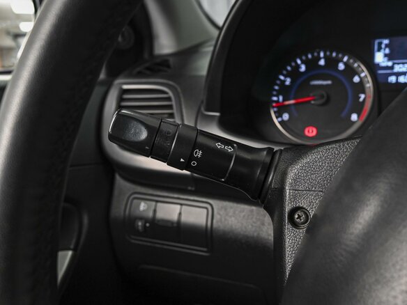 2015 Hyundai Solaris I Рестайлинг, белый - вид 14