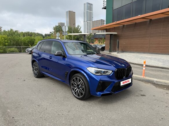 2020 BMW X5 M Competition III (F95), синий - вид 4