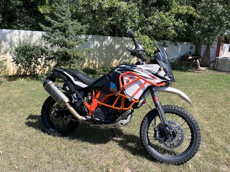 2017 KTM 1090 Adventure R, оранжевый, 1100000 рублей, вид 4