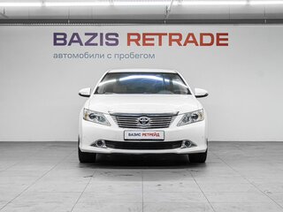 2012 Toyota Camry VII (XV50), белый, 1447000 рублей, вид 2