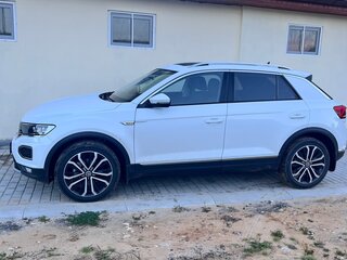 2020 Volkswagen T-Roc I (China Market), белый, 2230000 рублей, вид 4