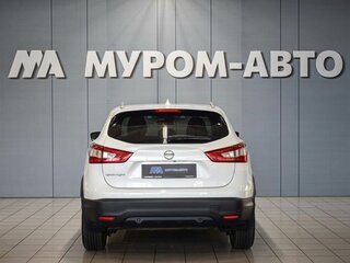 2018 Nissan Qashqai II Рестайлинг, белый, 1650000 рублей, вид 5