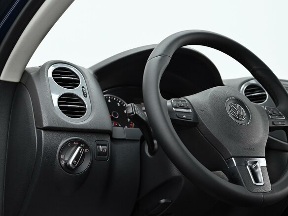 2013 Volkswagen Tiguan I Рестайлинг, синий, 1349000 рублей - вид 10