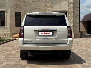 2015 GMC Yukon IV (GMT K2UG), белый, 3000000 рублей, вид 4