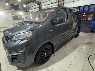 2019 Peugeot Traveller I, серый, 2200000 рублей, вид 2