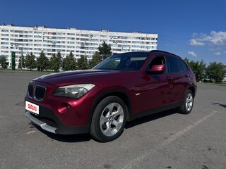 2011 BMW X1 18i I (E84), красный, 1020000 рублей, вид 1