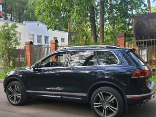 2017 Volkswagen Touareg II Рестайлинг, синий, 3600000 рублей, вид 2