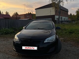 2011 Opel Astra J, чёрный, 550000 рублей, вид 1