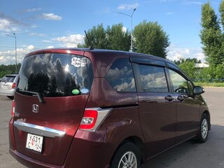 2014 Honda Freed I Рестайлинг 2, красный, 1100000 рублей, вид 5