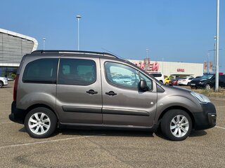 2015 Peugeot Partner II Рестайлинг 2, коричневый, 990000 рублей, вид 4